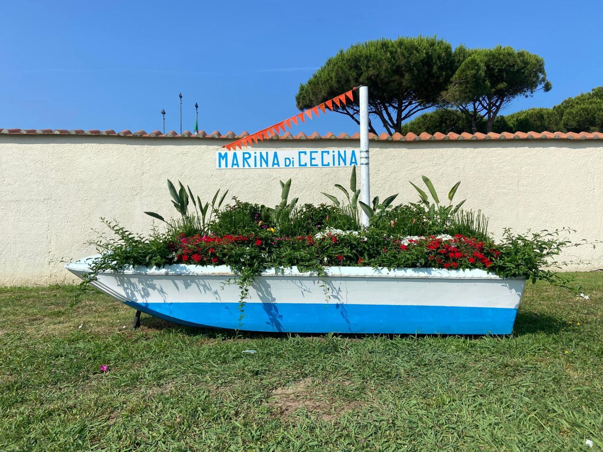 Appartamento Acquamarina Marina di Cecina Esterno foto